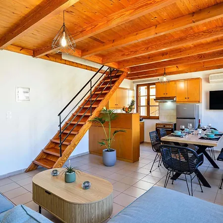 Old Town Loft With Sea View Roof Terrace And Private Parking *