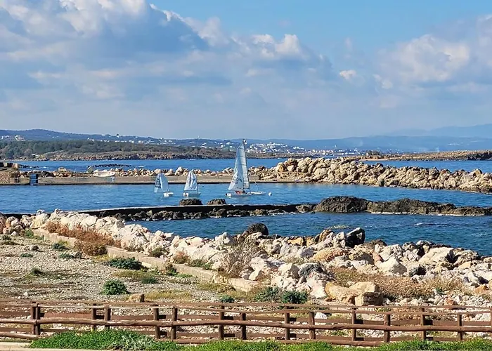 Old Town Loft With Sea View Roof Terrace And Private Parking Χανιά