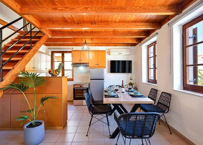 Old Town Loft With Sea View Roof Terrace And Private Parking * Χανιά