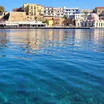 Old Town Loft With Sea View Roof Terrace And Private Parking Lägenhet Chania (Crete)