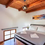 Old Town Loft With Sea View Roof Terrace And Private Parking Lägenhet Chania (Crete)