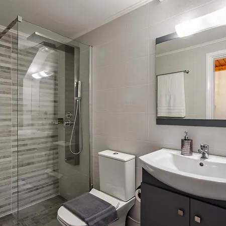 Old Town Loft With Sea View Roof Terrace And Private Parking Apartment *