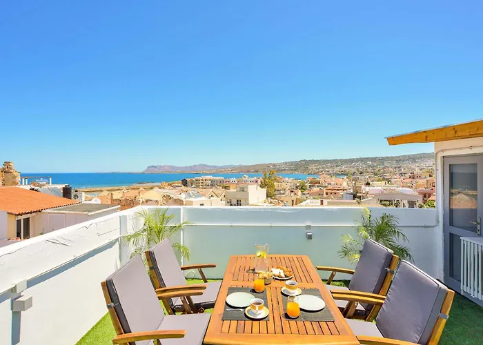 Old Town Loft With Sea View Roof Terrace And Private Parking